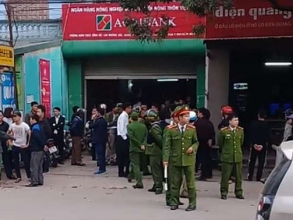 Nhận diện kẻ dùng súng cướp ngân hàng Agribank Bắc Giang