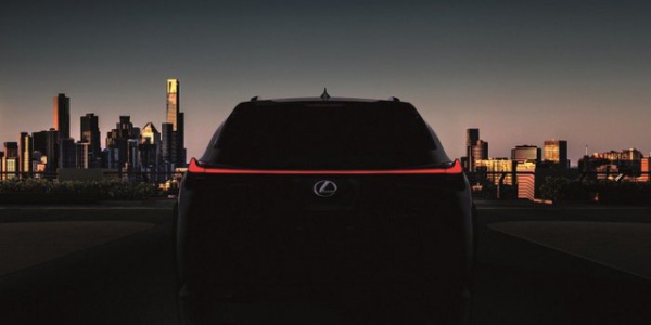 Lexus sắp trình làng mẫu crossover hoàn toàn mới