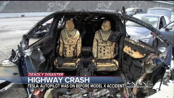 Mổ xẻ nguyên nhân vụ tai nạn chết người của xe Tesla