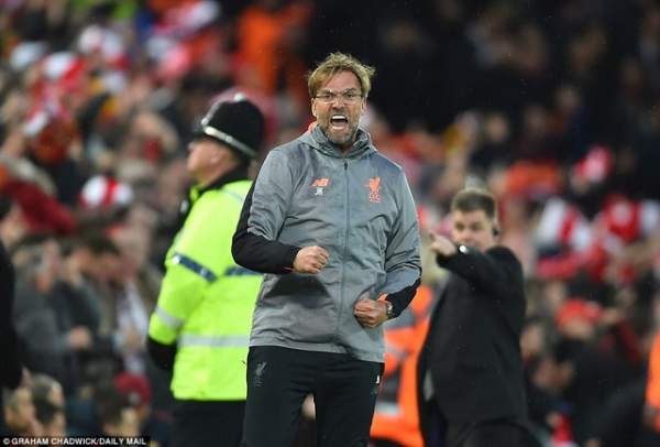 Liverpool đại thắng AS Roma, HLV Jurgen Klopp vẫn không hài lòng