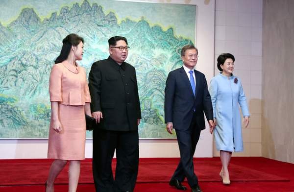 Ông Kim Jong-un trở về Triều Tiên sau hội nghị thượng đỉnh lịch sử