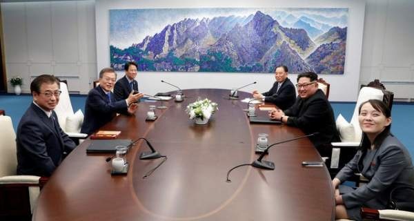 "Bóng hồng" duy nhất ở bàn hội nghị thượng đỉnh liên Triều