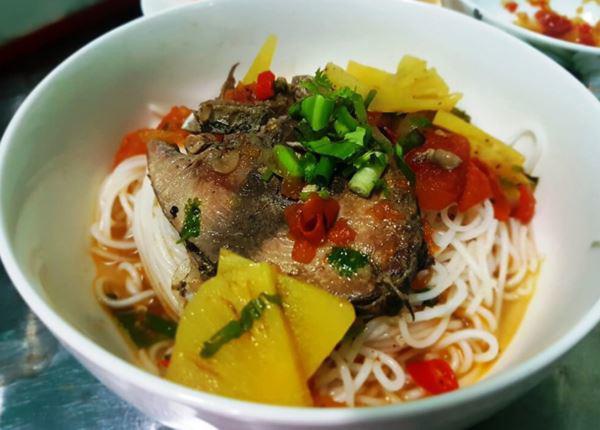 Cách nấu bún cá ngừ ngọt tự nhiên đúng chuẩn đặc sản Khánh Hòa