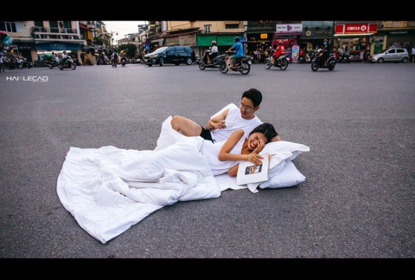 Vụ chụp ảnh cưới "chăn gối" ở các nơi biểu tượng văn hoá: Giao Thanh tra vào cuộc