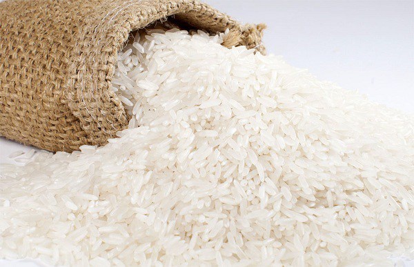 Nấu cơm bằng nước lạnh, vo gạo kỹ: 4 thói quen khiến cơm mất sạch dinh dưỡng lại hại thân