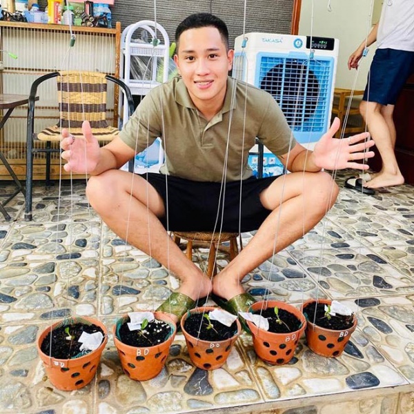 Ông chủ vườn lan 9X Trần Hồ Quang lần đầu chia sẻ về việc trồng lan