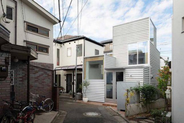 Tự làm nhà phố nhỏ hẹp thành nơi ở lý tưởng đơn giản, tiết kiệm như người Nhật
