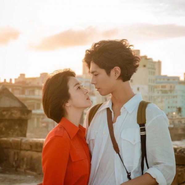 Song Hye Kyo hẹn hò “phi công” kém 11 tuổi trong phim mới, khán giả lo thất bại lần nữa