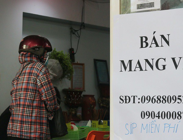 Hỏa tốc: Hà Nội đóng cửa hàng cắt tóc, hàng ăn chỉ bán mang về từ 0h ngày 13/7