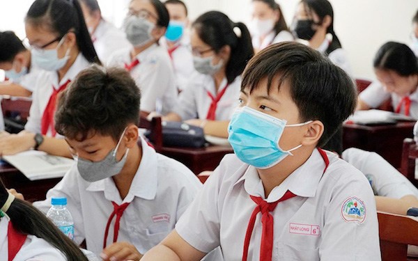 Tin tức 24h: Hà Nội hỗ trợ học phí cho học sinh cao nhất 108.500 đồng/tháng