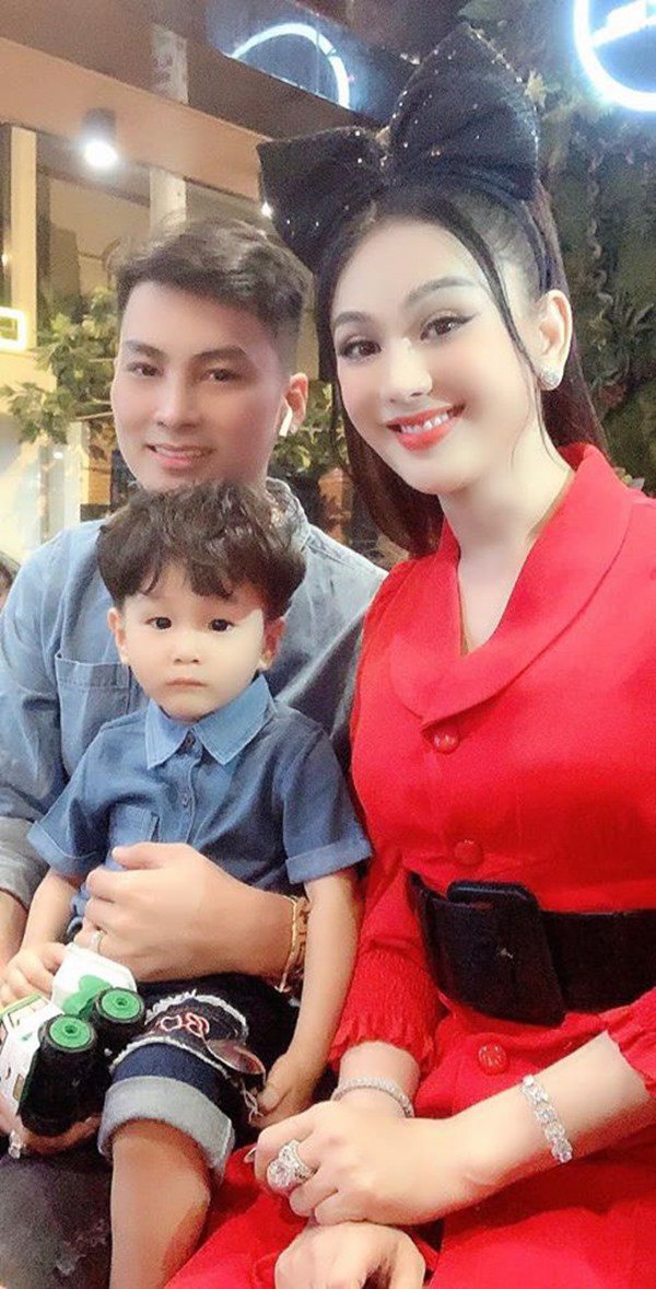 Làm dâu hào môn, Lâm Khánh Chi được mẹ “rút ruột” cho, mỹ nhân 18 tuổi hưởng trọn gia sản
