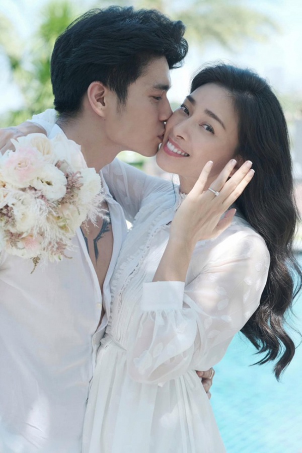 Vì sao "người đẹp được khao khát nhất hành tinh" gửi lời chúc mừng Ngô Thanh Vân đính hôn?