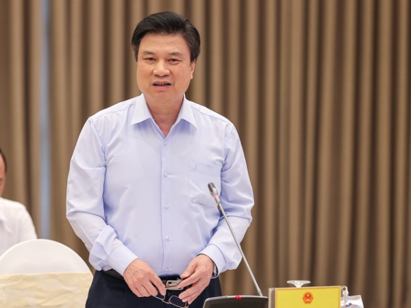MV "There"s no one at all" của Sơn Tùng M-TP bị phản đối: Bộ GDĐT nêu quan điểm