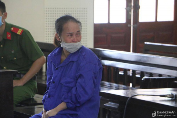 Người vợ dùng chày đánh chồng câm điếc đến chết: Nặng lòng lời khai bị cáo tại tòa