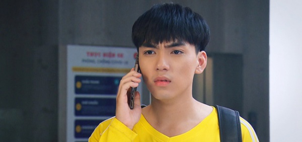 Hot boy đẹp như trai Hàn đang gây sốt trong phim thế sóng Bão Ngầm trên VTV1 là ai?