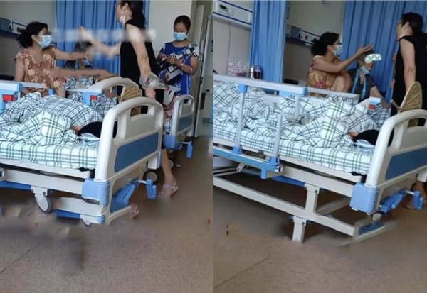 3 con gái cãi nhau ầm ĩ xem ai ở lại bệnh viện chăm mẹ, mẹ già bất lực ngồi nhìn