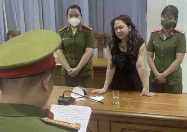 Vì sao VKSND TP HCM vừa trả hồ sơ vụ bà Nguyễn Phương Hằng?