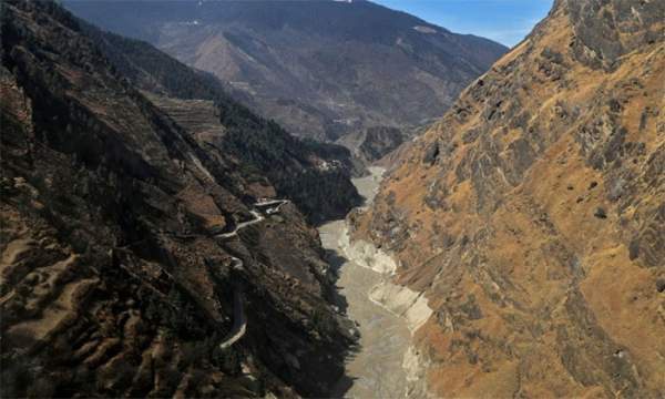 Mưa lớn gây sạt lở đất ở dãy Himalaya thuộc Ấn Độ làm ít nhất 41 người chết