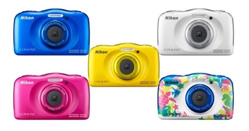 Nikon ra mắt máy ảnh siêu bền Coolpix W100