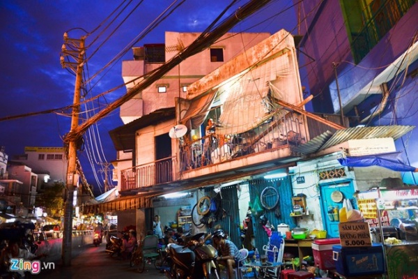 Cuộc sống trong căn nhà tam giác 2 m2 ở Sài Gòn