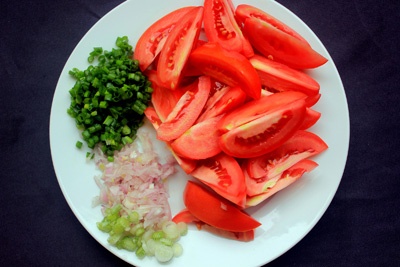 Cách làm thịt sốt cà chua thơm ngon đưa cơm ngày mát