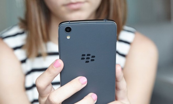 Điện thoại siêu bảo mật của BlackBerry giá 8 triệu tại VN