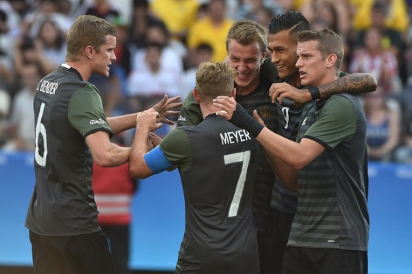 Đức thắng thuyết phục Nigeria, hẹn Brazil ở chung kết