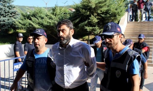 Thổ Nhĩ Kỳ thả 38.000 tù nhân lấy chỗ giam quân đảo chính