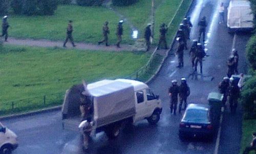 Nga đột kích phiến quân tại chung cư ở St. Petersburg