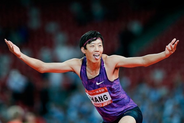 Sao Trung Quốc thành hiện tượng Olympic nhờ ăn mừng lạ mắt