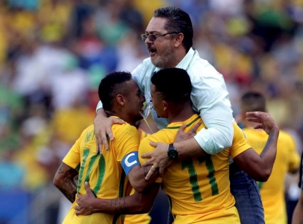 U23 Brazil giành vé vào chung kết bằng chiến thắng 6 sao