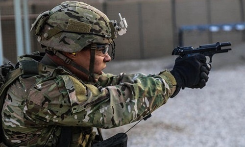 Lính Mỹ gặp nguy hiểm vì mũ chống đạn chất lượng kém
