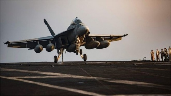 Mỹ điều chiến đấu cơ bảo vệ lực lượng khỏi các cuộc không kích của Syria