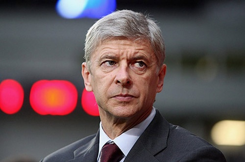Wenger không mua cầu thủ, nhân viên Arsenal bỏ việc