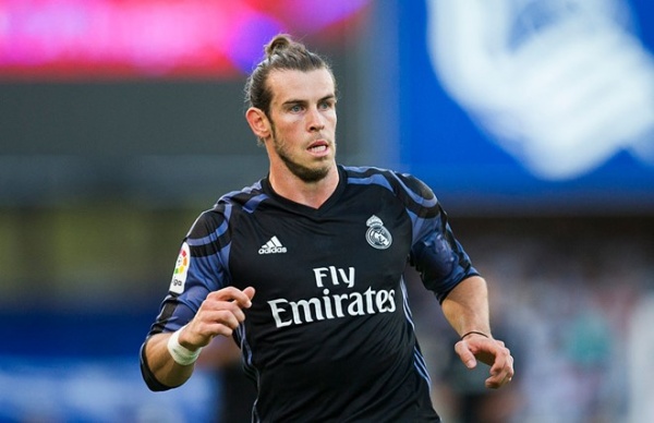 Gareth Bale tắm trong biển tiền nhờ hợp đồng mới