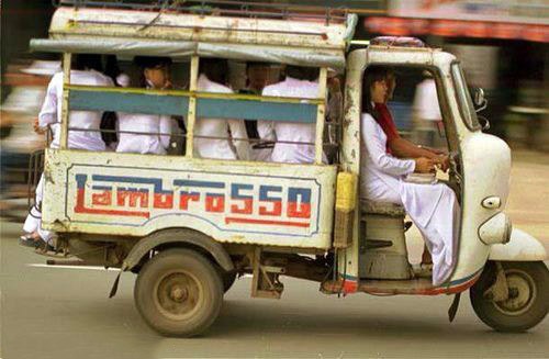 Xe công cộng của người bình dân Sài Gòn xưa