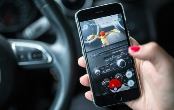 Tài xế Nhật vừa lái xe vừa chơi Pokemon đâm chết một phụ nữ Việt