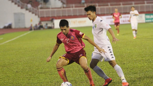 Thắng đậm Sài Gòn FC, Hà Nội T&T tạm leo lên ngôi đầu V-League