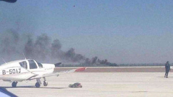 Máy bay cắm mũi xuống đất trong triển lãm hàng không ở Trung Quốc, phi công thiệt mạng