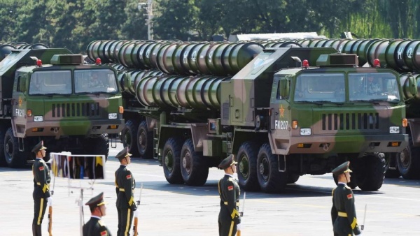 Trung Quốc khoe tên lửa mới đối phó hệ thống phòng thủ THAAD tại Hàn Quốc