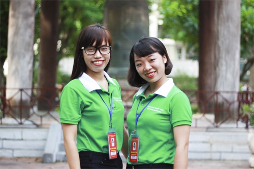 Hai nữ sinh Hưng Yên cùng là thủ khoa Đại học Thương mại