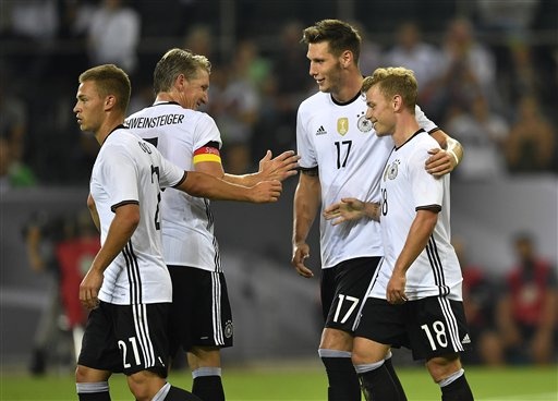 Đức đánh bại Phần Lan trong ngày chia tay Schweinsteiger