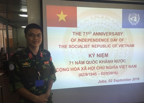 Sĩ quan gìn giữ hòa bình kỷ niệm Quốc khánh Việt Nam tại Nam Sudan