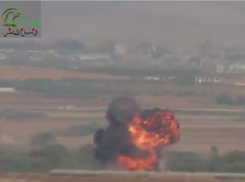 Phe nổi dậy Syria bắn rơi một trực thăng tại Hama