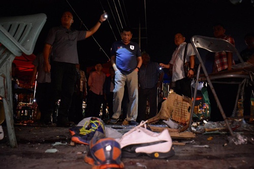 Nhóm phiến quân Philippines bác cáo buộc đánh bom chợ đêm