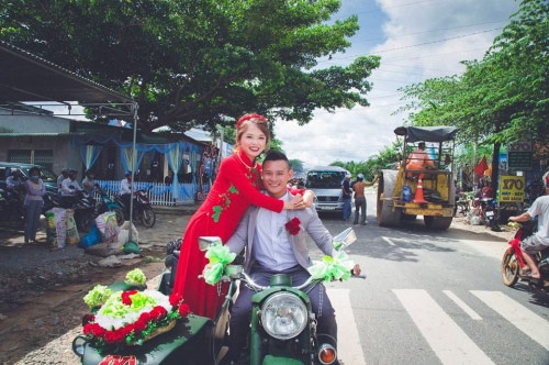 9X rước dâu bằng 40 xe minsk gây sốt ở Lâm Đồng