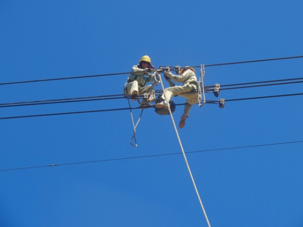 Tổn thất điện năng trên lưới truyền tải: Giảm dần sau 5 năm