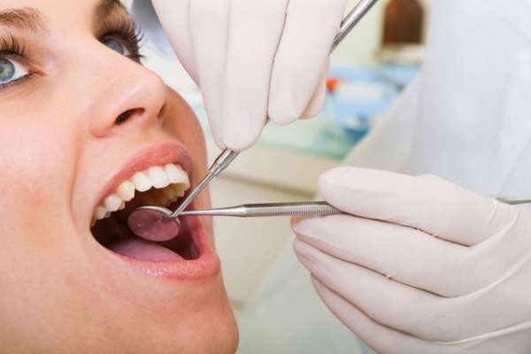 Có nên nhổ răng khôn?