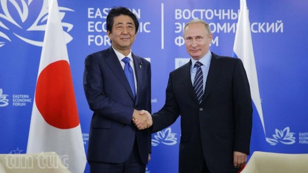 Những dấu hiệu “ấm lên” trong quan hệ Nga - Nhật?