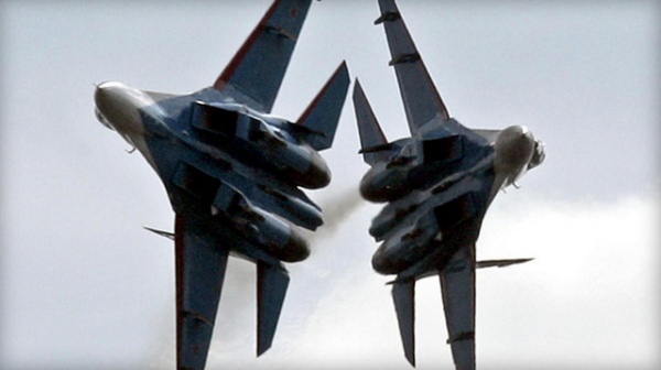 Chiến đấu cơ Nga chặn máy bay trinh sát Mỹ ở Biển Đen